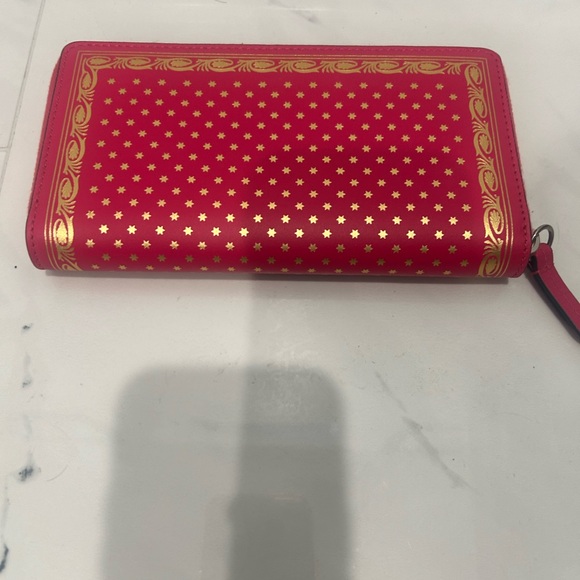 NWOT Gucci X Sega Collaboration Zippy Wallet Full Set - Picture 4 of 9